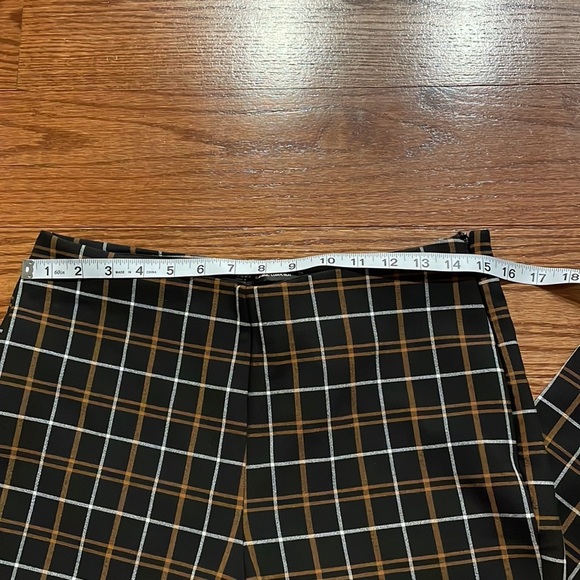 ZARA Trafaluc Collection women’s plaid ruffled hem cropped stretch pants zip LRG - Picture 6 of 13